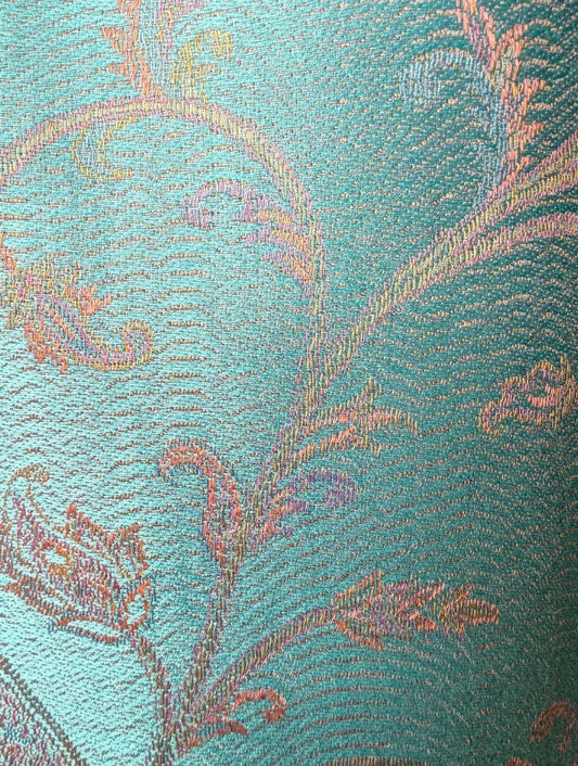 Aishiteru Aquarelle Seidenschal – Azurblüte