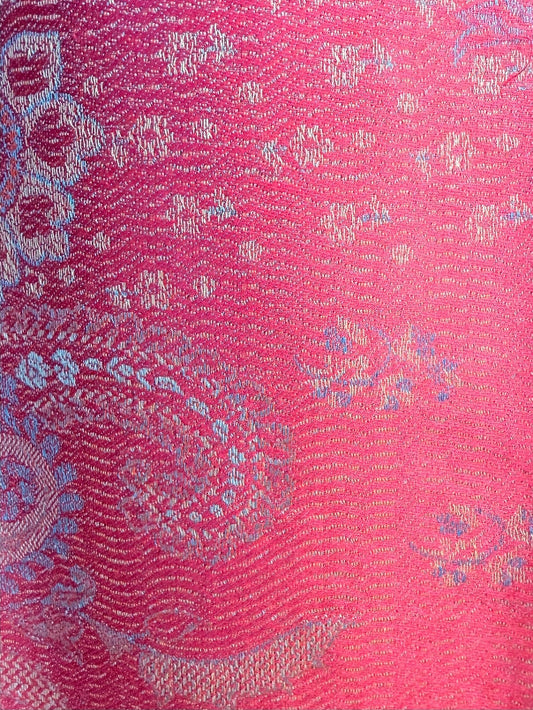 Aishiteru Seralya – Châle en soie, rose lumière