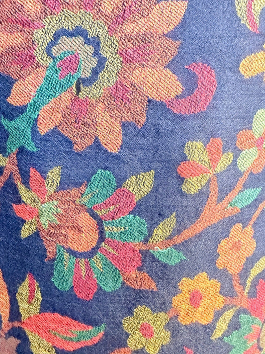 Aishiteru Elvéra Kani – Châle en cachemire tissé Kani, floraison de minuit