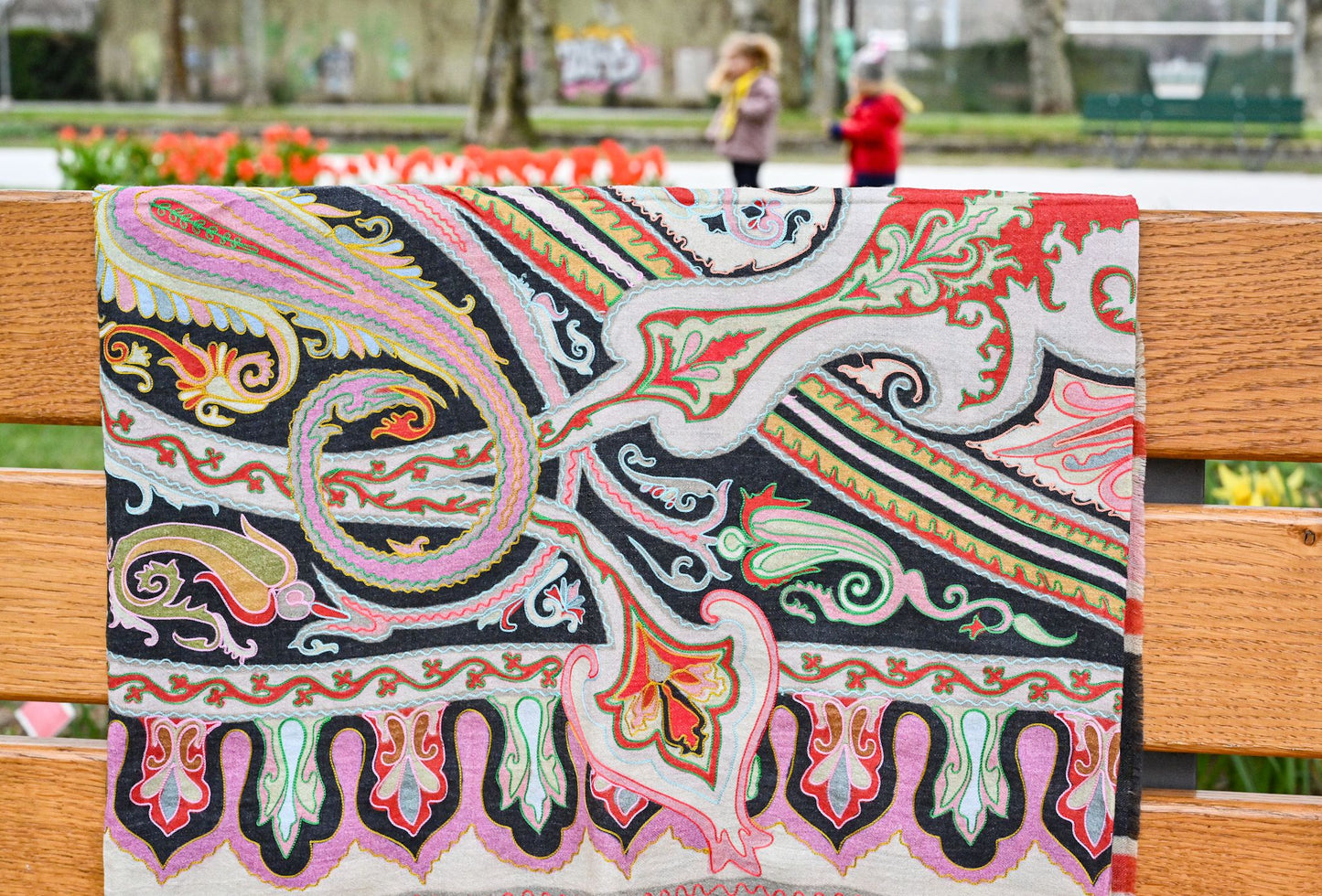 Embroidered Cashmere Black Eternal Garden
