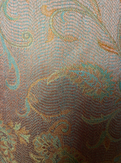 Châle en Soie Aishiteru Zenara – Douce Élégance