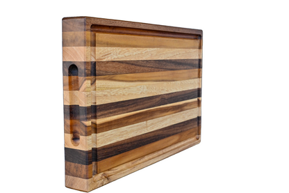 Planche à découper en bois massif "Sky Lines" 