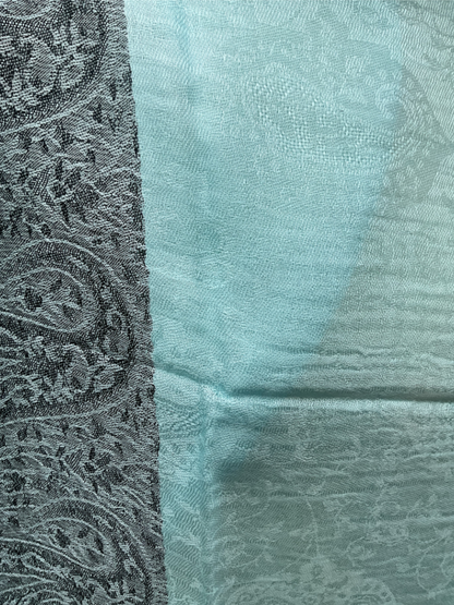 Châle Aishiteru Aqua en soie – Élégance Aqua