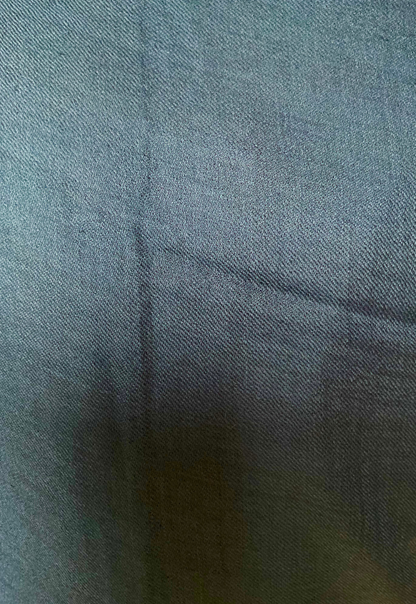 Écharpe en cachemire Aishiteru Luna – Élégance bleue minimaliste